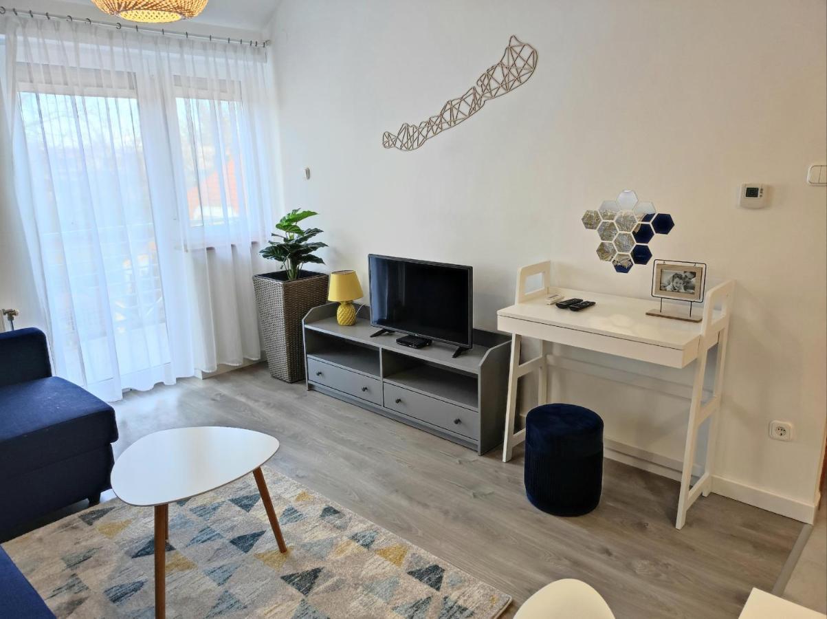 Arnyas Apartmanhaz Balatonlelle Ngoại thất bức ảnh