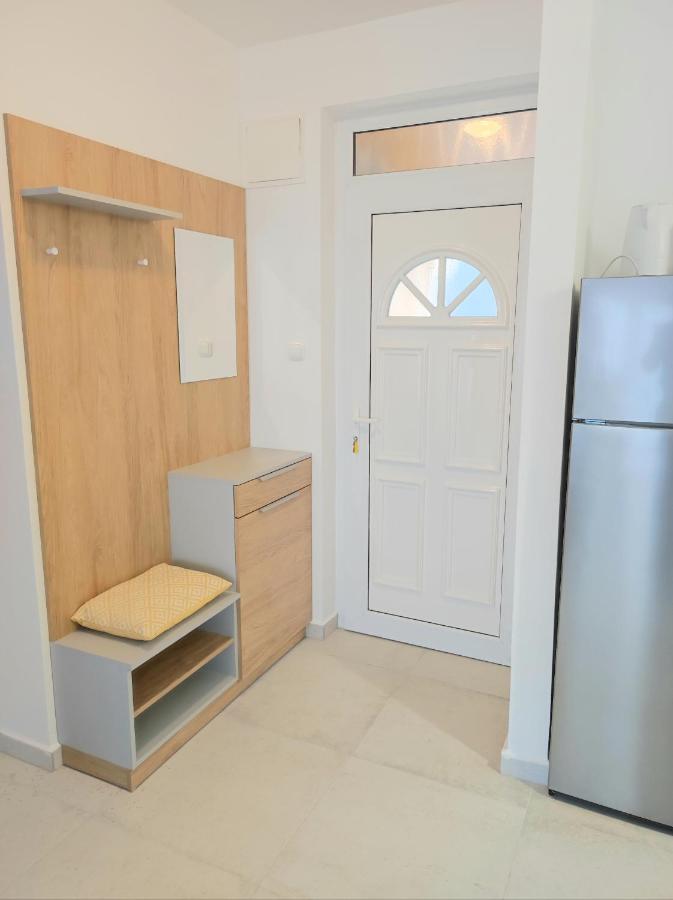 Arnyas Apartmanhaz Balatonlelle Ngoại thất bức ảnh
