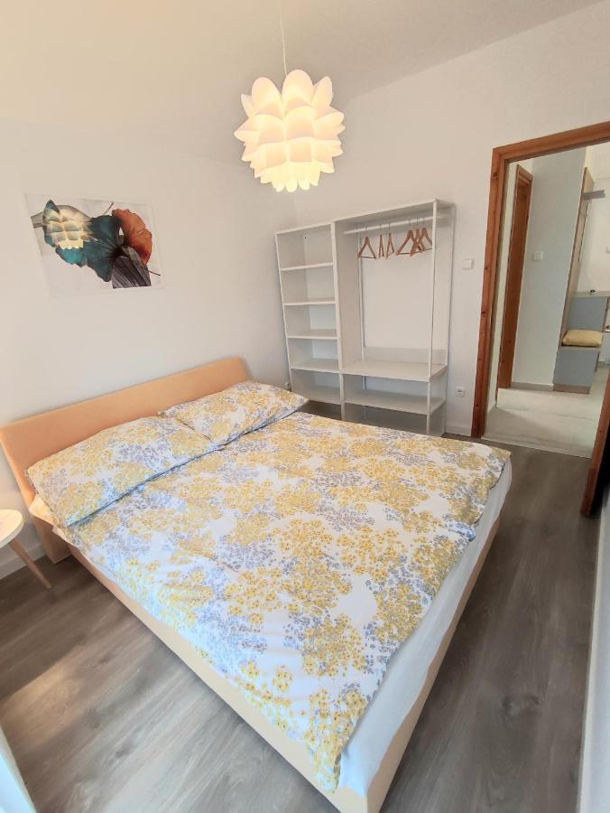 Arnyas Apartmanhaz Balatonlelle Ngoại thất bức ảnh
